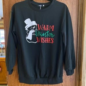 Molliya Christmas crewneck top.  Size small, oversized.  NWT
